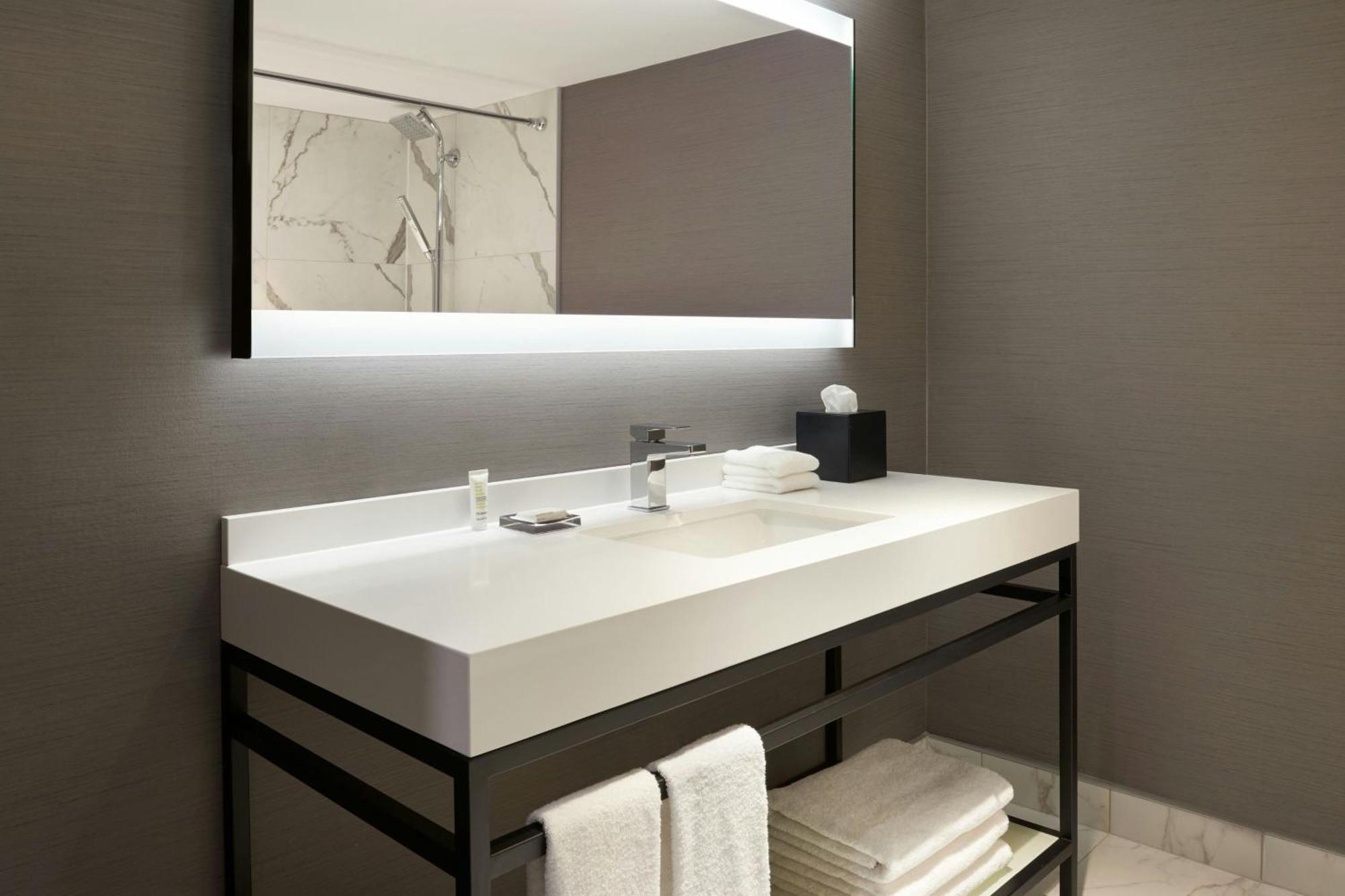 Executive King Room