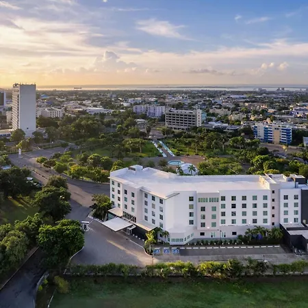 Courtyard By Marriott Kingston, Jamaica-3